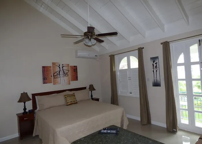 30 Ocho Rios